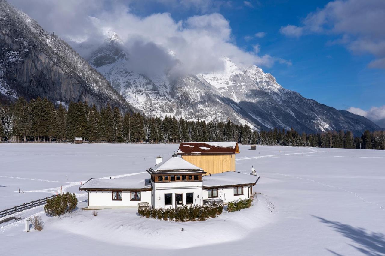 Pension Lehnerhof Leutasch Exterior foto